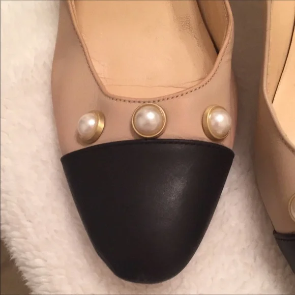 Ivanka Trump Beige and Black Pearl Heels - Picture 4 of 14